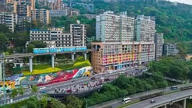 4K航拍延时重庆李子坝车流轻轨城市交通视频的预览图